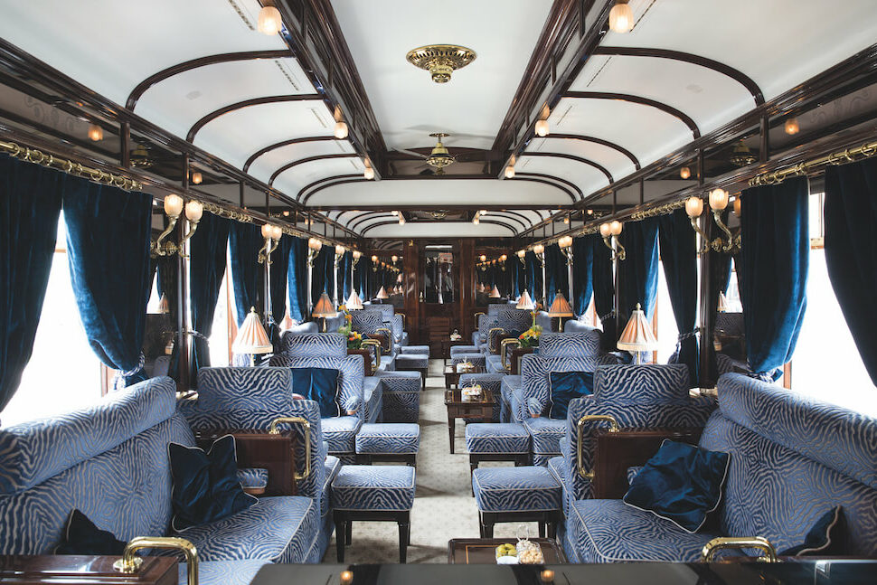 De bar in de Orient Express Luxe treinreis met de Venice Simplon-Orient-Express van Brussel naar Venetie | De Permentier Travel - Reisbureau Hasselt